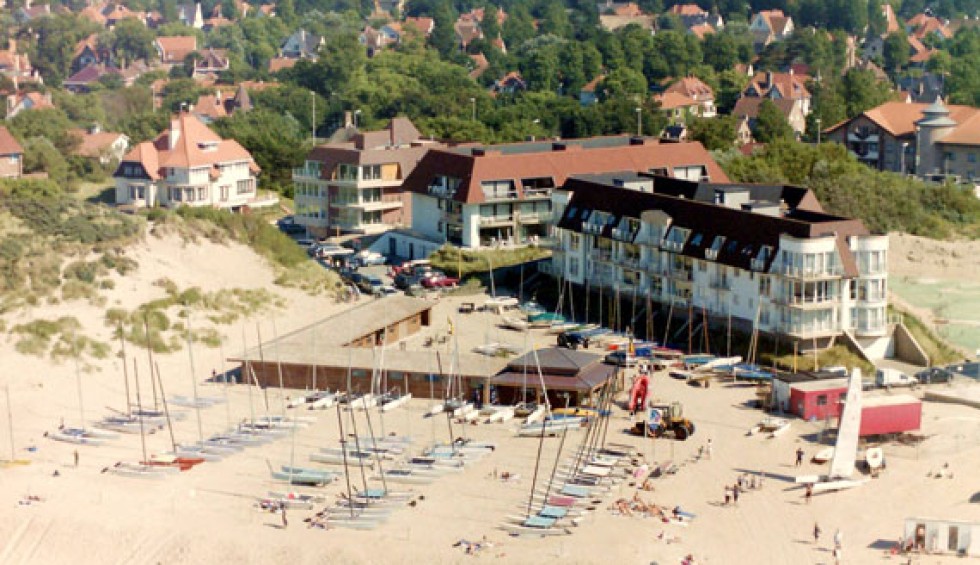 yachting club saint idesbald